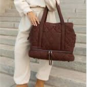 Poppy & Peonies Brown Quilted Tote